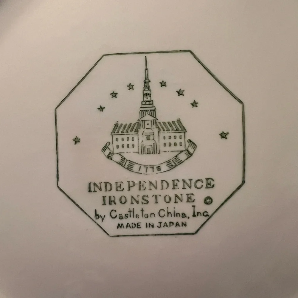 Vintage Independence Ironstone Casserole Dish